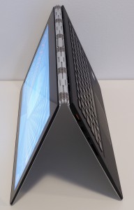 YOGA 900 in tent mode
