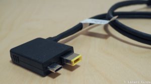Docking cable